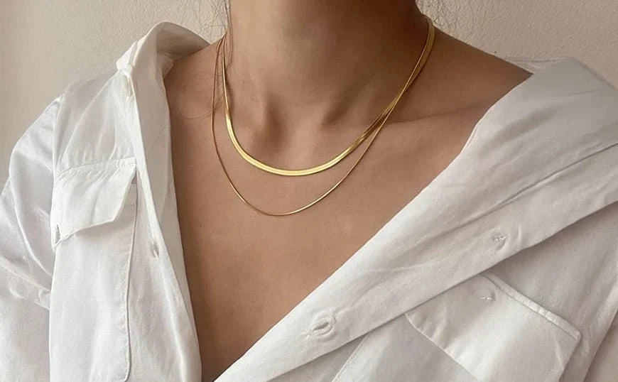 Why Minimalist Jewelry Is the New Definition of Luxury